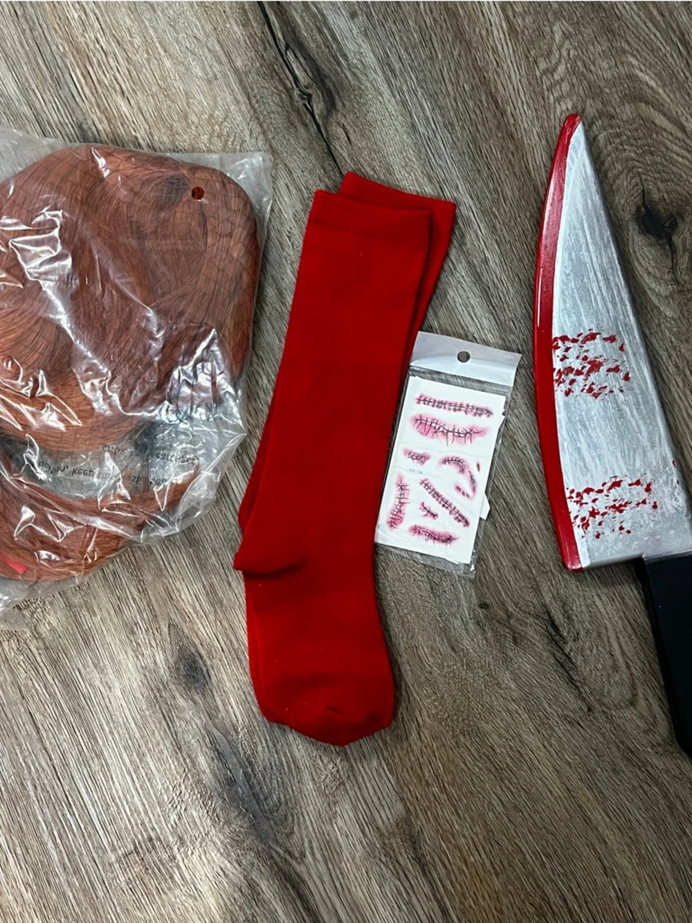 Girls Chucky Dress Costume - Size M - 8 / 10 - Picture 3 of 5
